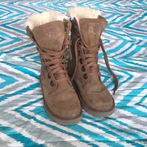 Bearpaw boots